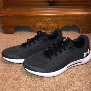 Under Armour Women’s Micro G Pursuit